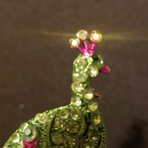 Multicolor Peacock Brooch - Picture 5 of 8